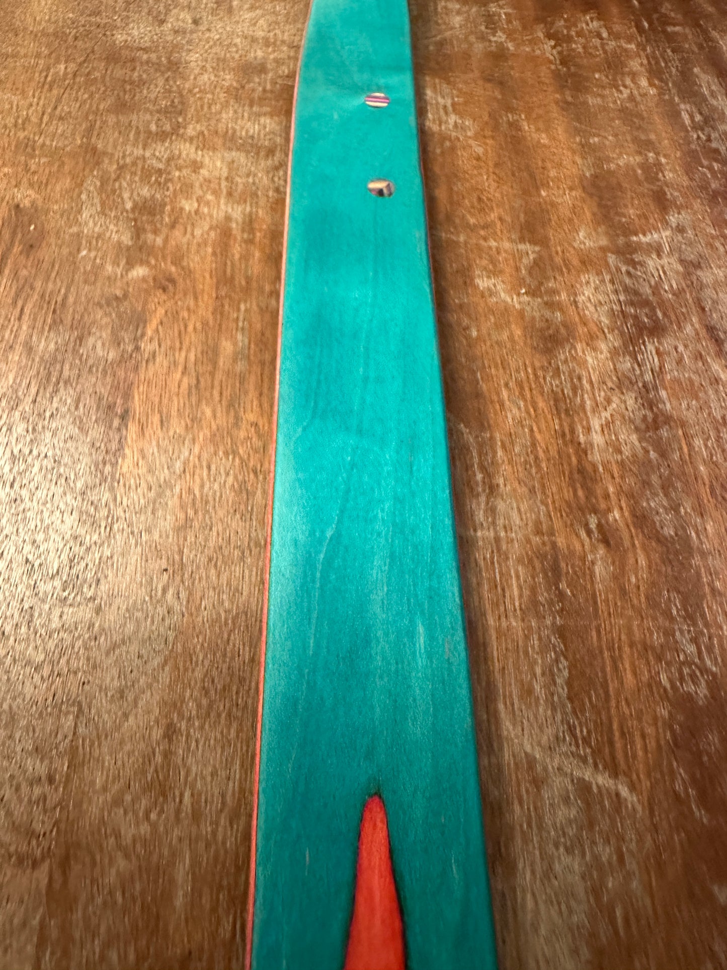 Shoehorn upcycled skateboard