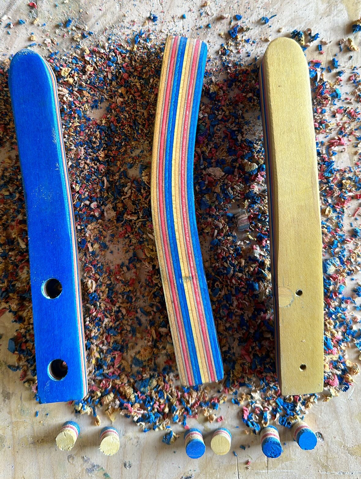 A Door hook that’s made from upcycled skateboard.