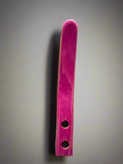 A Door hook that’s made from upcycled Skateboard.