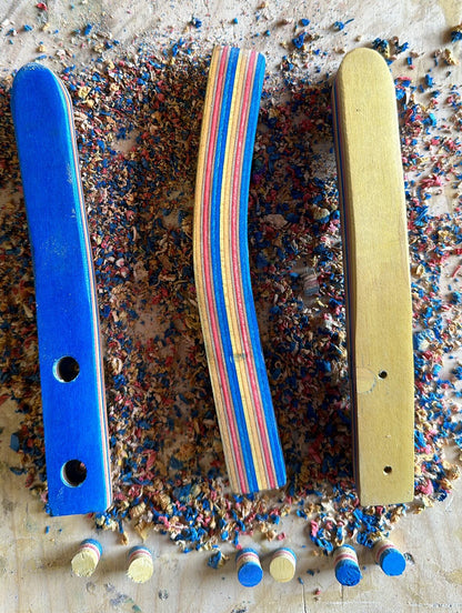A Door hook that’s made from upcycled skateboard.